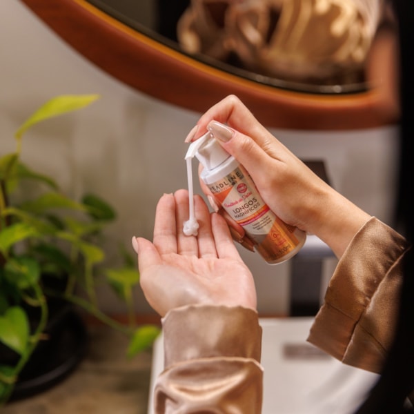 Fluido Preenchedor Longos Magníficos, Encorpa e Alinha os Fios - HEADLINE - 100ml-4a31dac5-f802-4c9e-b4a5-3e8846c52e6e